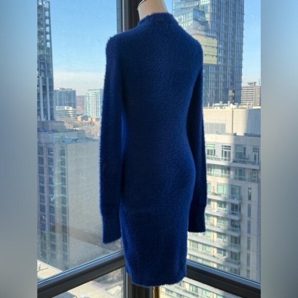 🆕 VERSACE JEANS COUTURE 🧿 NWOT Royal Blue Faux Fur Knit Dress, Buttons - Sz S - Picture 8 of 16